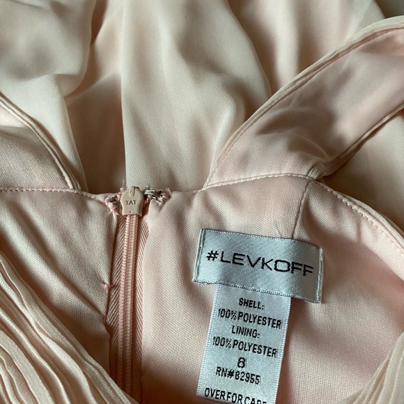 Pink bridesmaid dress - Picture 4 of 5